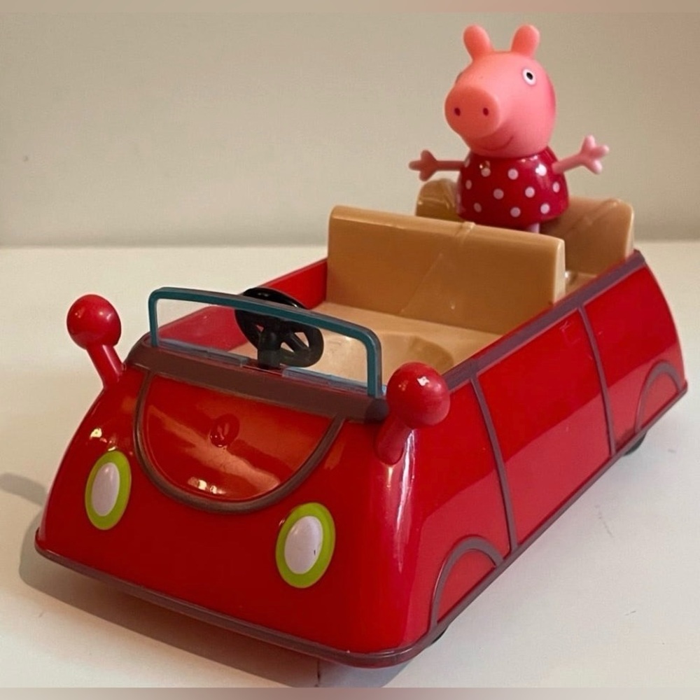 Peppa Pig Peppa’s Adventures Little Vehicles Little Red Car Toy with Figure Toys
